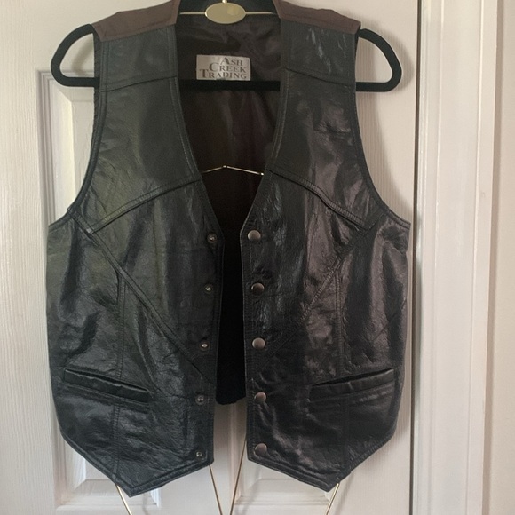 Ash Creek Trading Leather Vest Size L - Picture 4 of 12